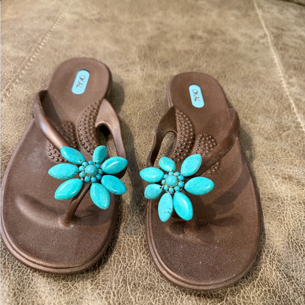OKA b. Brown Sandals with Turquoise Flower